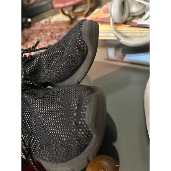Cuatro Knit Sneakers Black Gray Men’s Size 12 | Lightweight Athletic Run Shoes